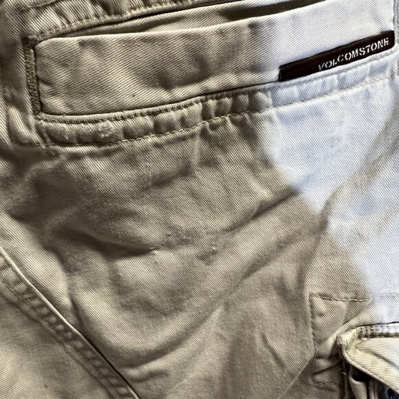 Volcom Stone Scout Tread Lightly Vintage Cargo Khaki Shorts - Picture 8 of 16